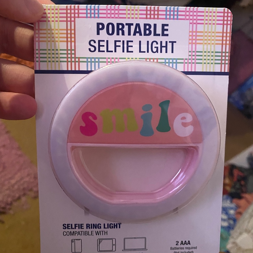 Smile Clip on selfie light ❤️ - Picture 3 of 6